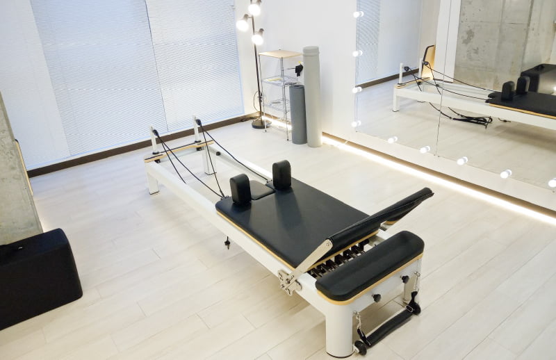 24/7pilates 高槻店の写真 1