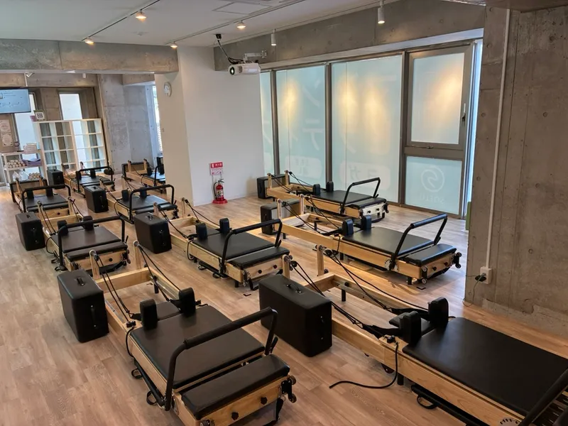 ソエルスタジオ 梅屋敷店の写真 2