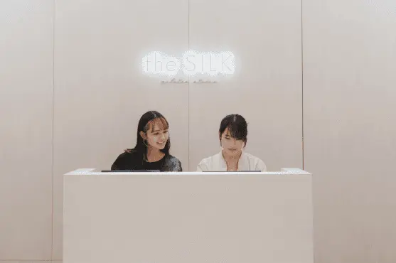 the SILK(ザシルク) 池袋東口店の写真 3