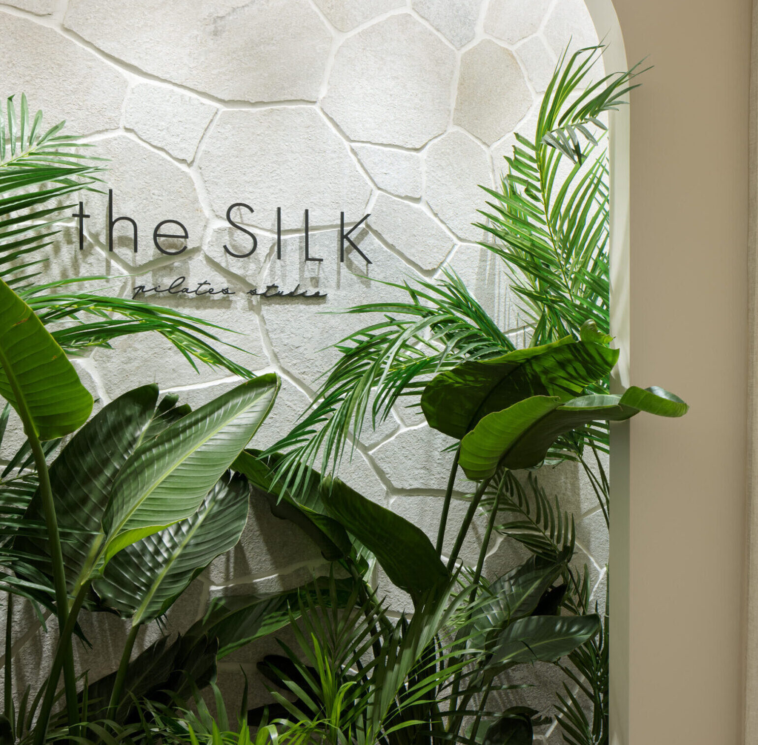 the SILK(ザシルク) 吉祥寺店の写真 4