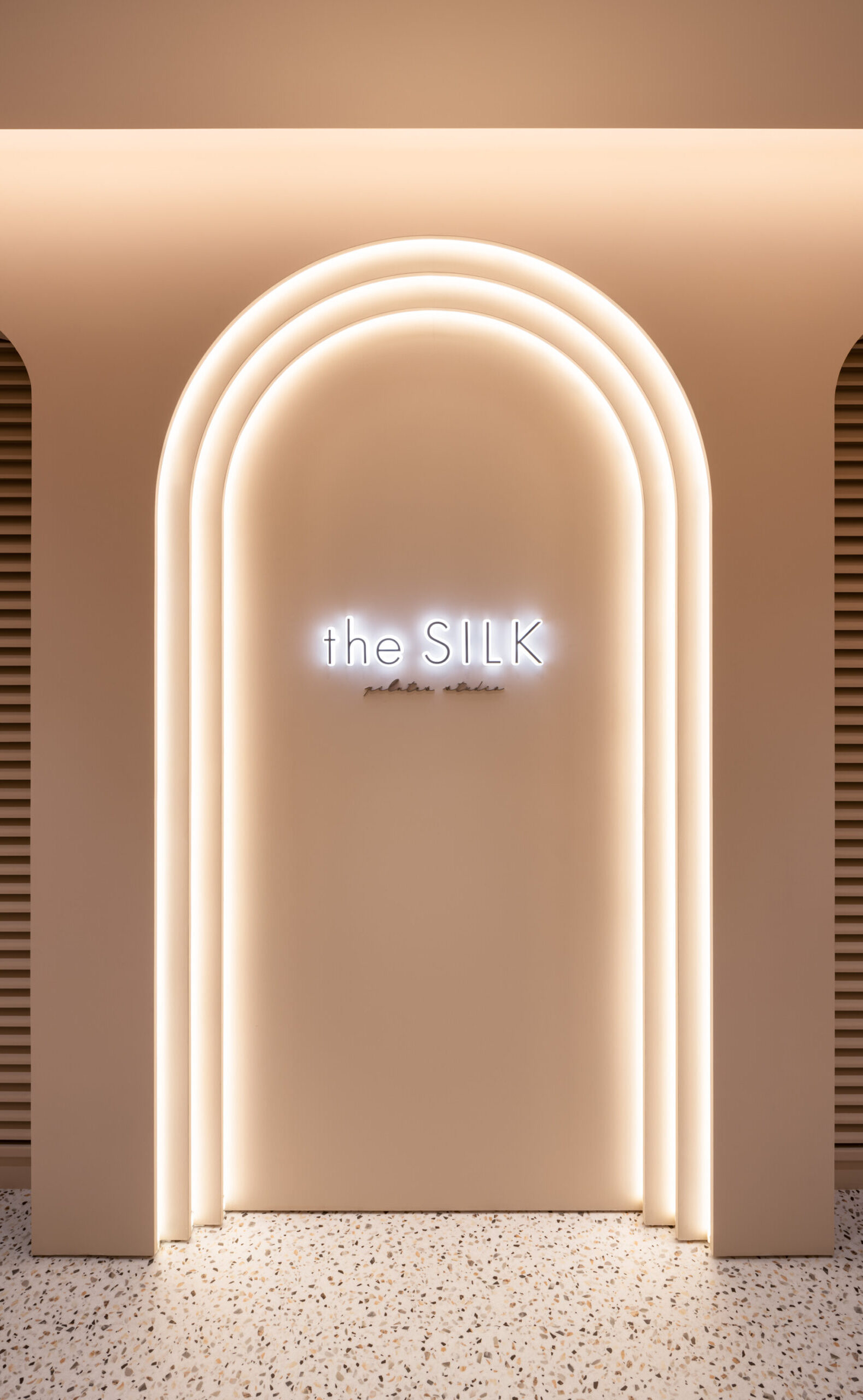 the SILK(ザシルク) 渋谷店の写真 3