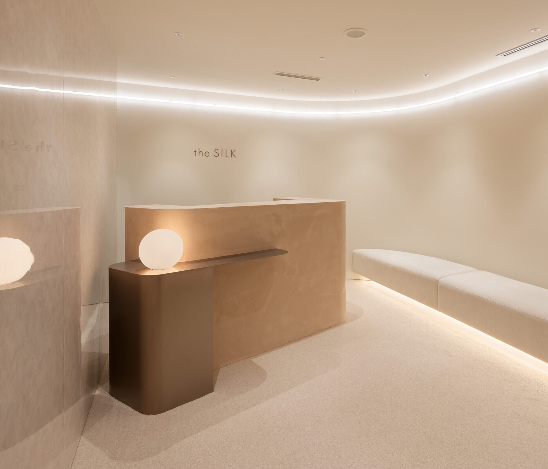 the SILK(ザシルク) 渋谷店の写真 5