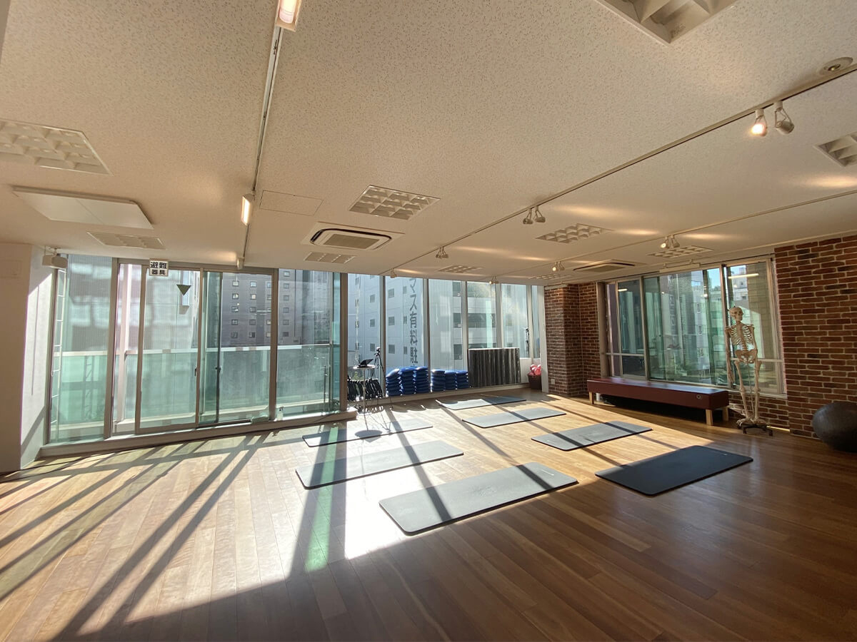 zen place pilates 栄の写真 4