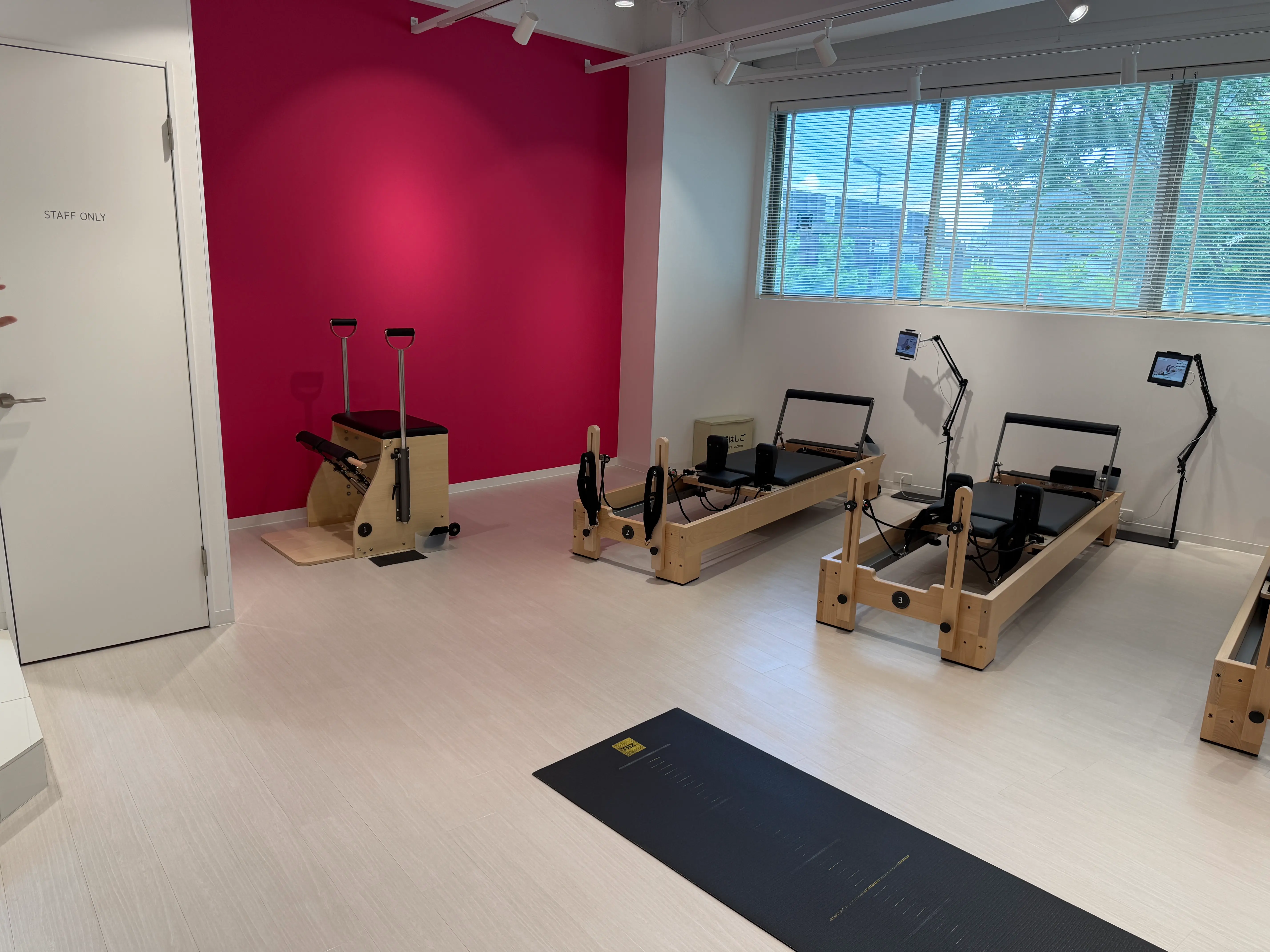 URBAN CLASSIC PILATES 中野坂上の内観