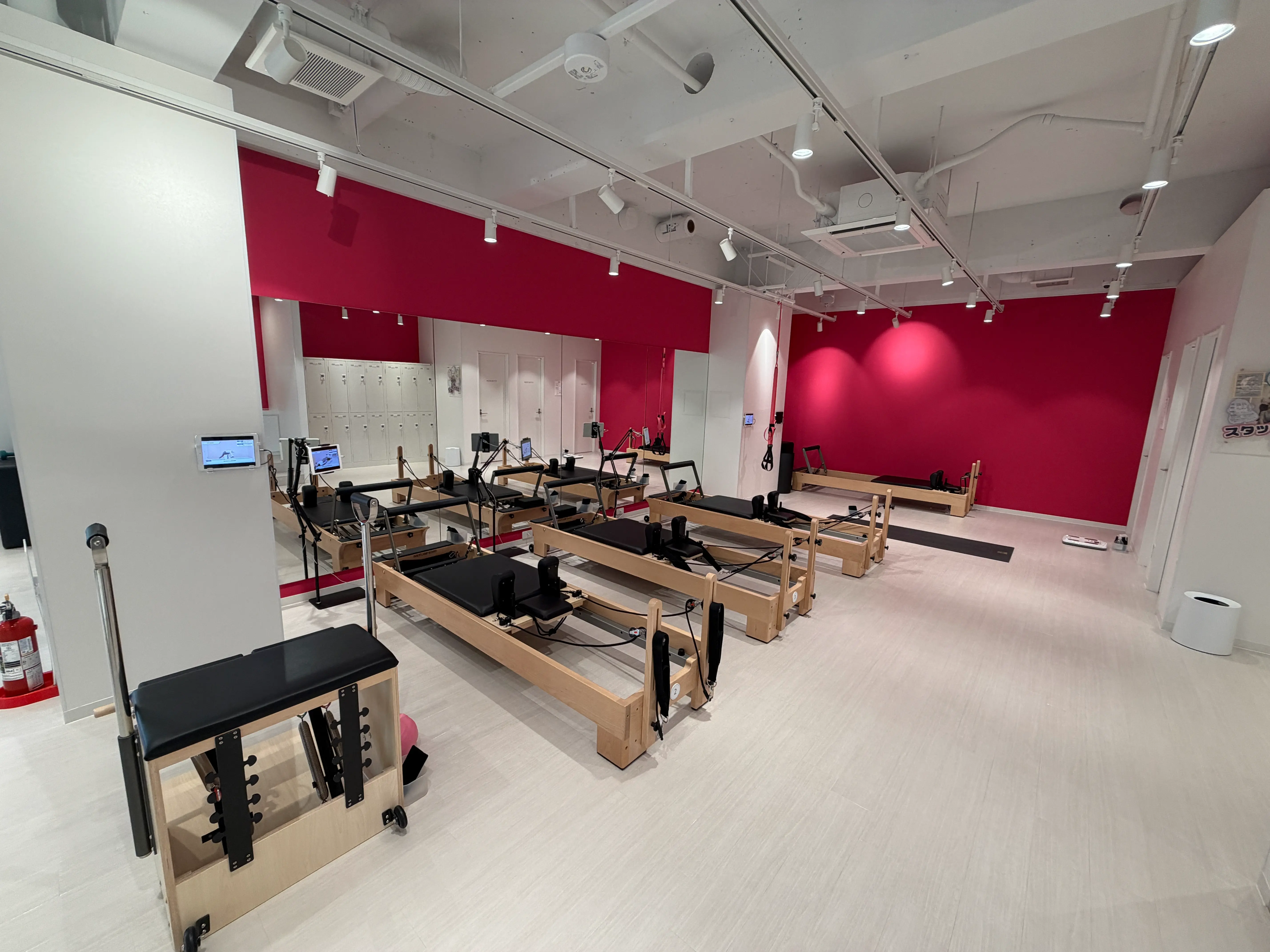 URBAN CLASSIC PILATES 中野坂上の内観